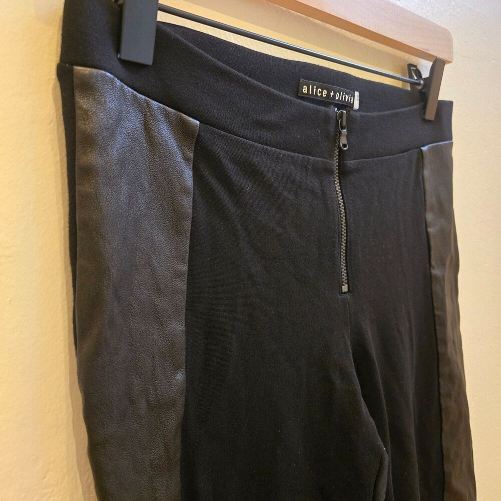 Alice + Olivia Women Leggings Skinny Pants Leather Panels Black Size 6 Moto Edgy - Picture 3 of 14